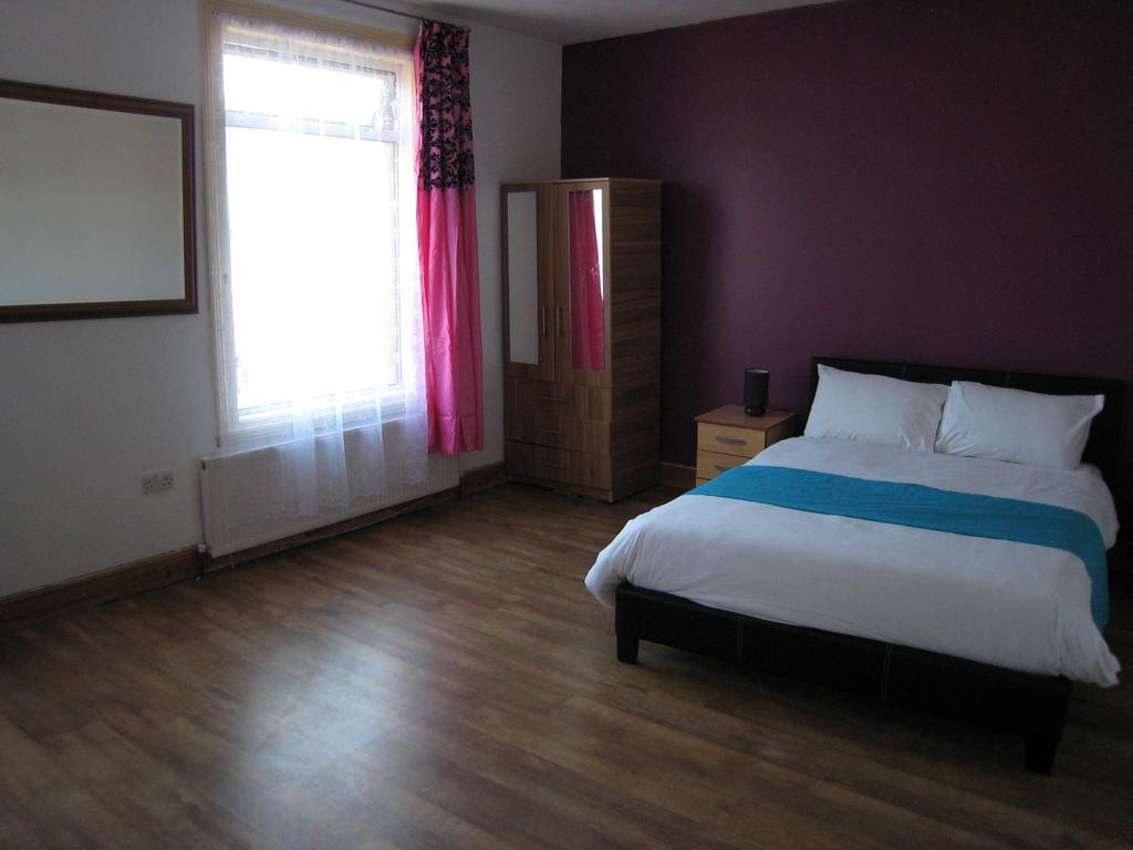 The Dream Resthouse Hotel Londra Esterno foto