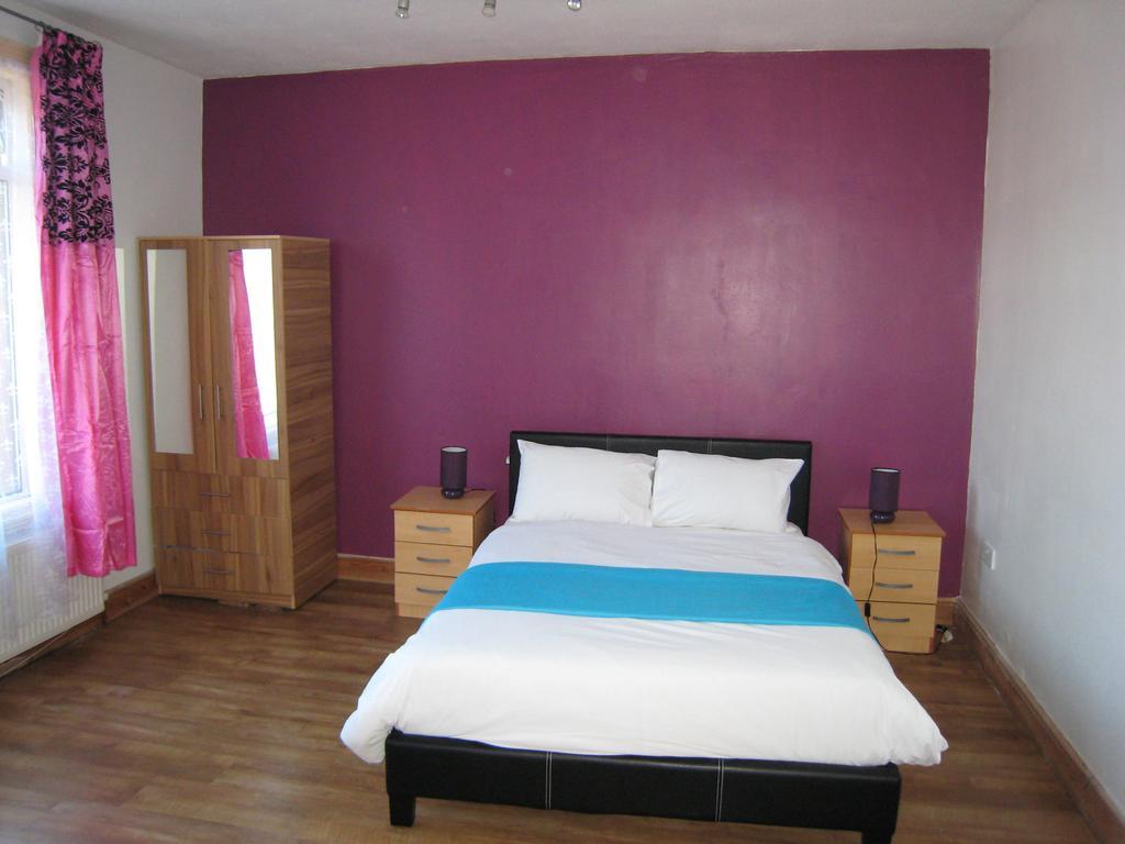 The Dream Resthouse Hotel Londra Esterno foto